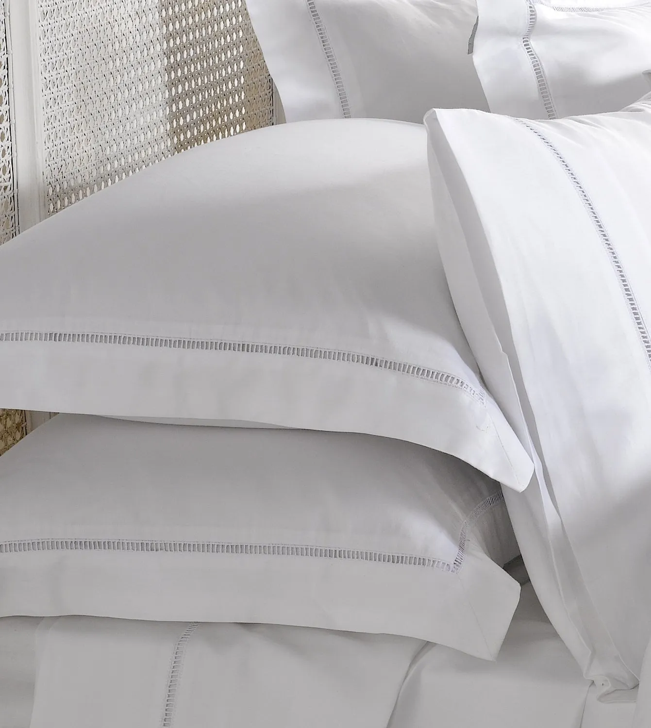 1000 Thread Count Extra Deep Fitted Sheet in White