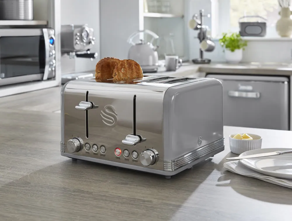 4 Slice Retro Toaster