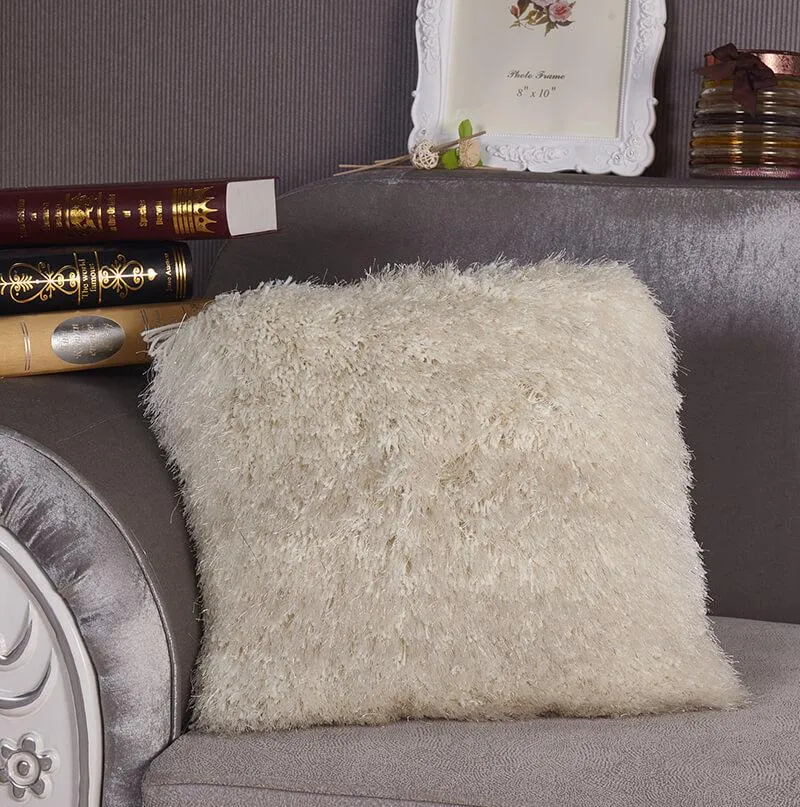 Decorative Shaggy Pillow with Lurex in White