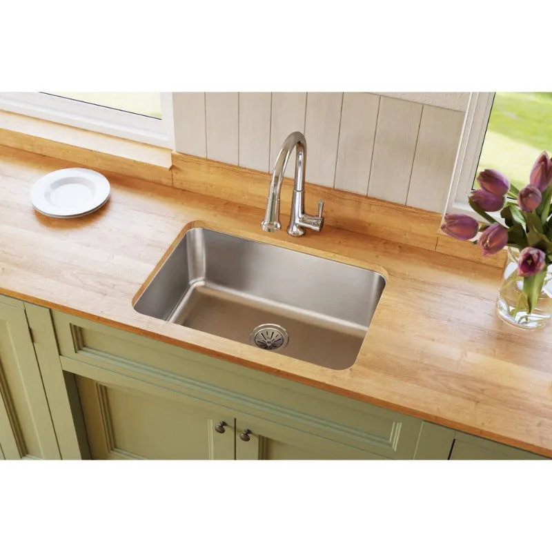 Lustertone Classic 18.5" x 26.5" x 10" Stainless Steel Single-Basin Undermount Kitchen Sink