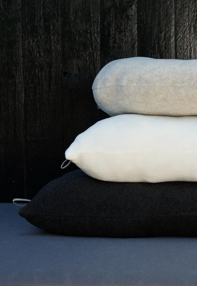 NO WASTE PILLOW - 4084 - SOFT BLACK